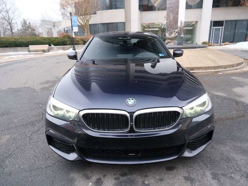 Used 2019 BMW 540i xDrive w/ M Sport Package image 3