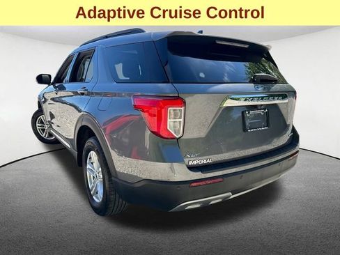 Used 2022 Ford Explorer XLT w/ Equipment Group 202A AWD/4WD image 10