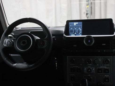 Used 2024 INEOS Grenadier AWD/4WD image 3