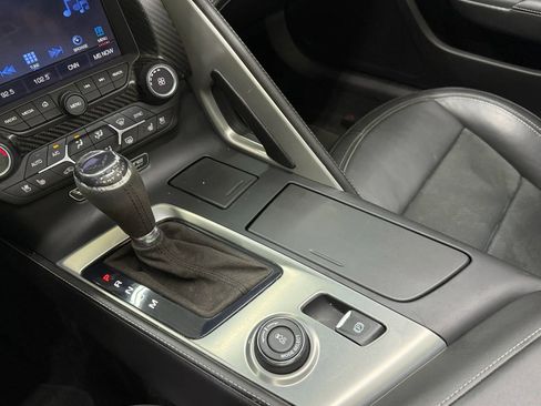 Used 2016 Chevrolet Corvette Stingray Coupe w/ 3LT Preferred Equipment Group RWD image 21
