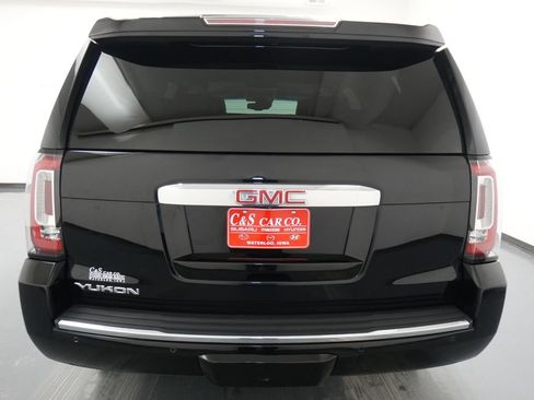 Used 2016 GMC Yukon Denali w/ Open Road Package AWD/4WD image 7