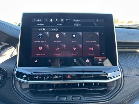 New 2026 Jeep Compass Latitude image 37