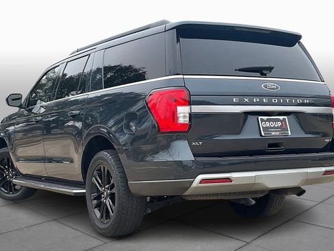 Used 2022 Ford Expedition Max XLT image 10