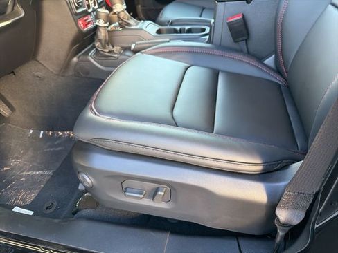 New 2026 Jeep Gladiator Rubicon w/ Safety Group image 10