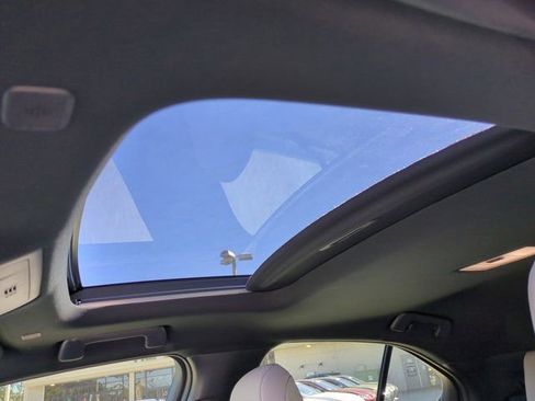 New 2025 Lexus UX 300h 300h image 19