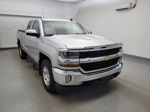 Used 2018 Chevrolet Silverado 1500 LT w/ All Star Edition AWD/4WD image 13