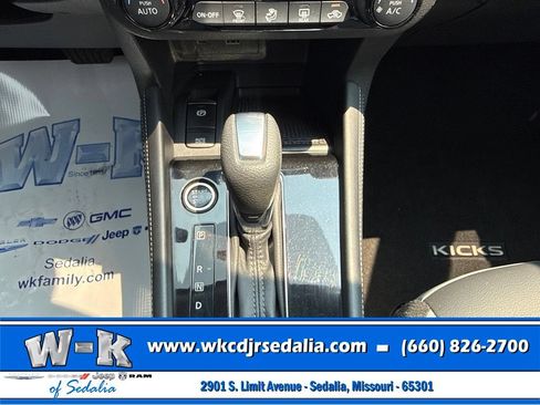 Used 2024 Nissan Kicks SR w/ SR Premium Package FWD image 33
