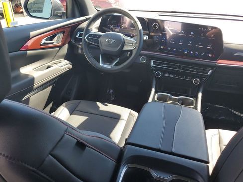 New 2026 Chevrolet Traverse Z71 w/ Driver Confidence Package AWD/4WD image 13