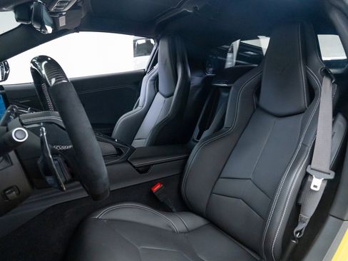 Used 2025 Chevrolet Corvette Z06 image 14