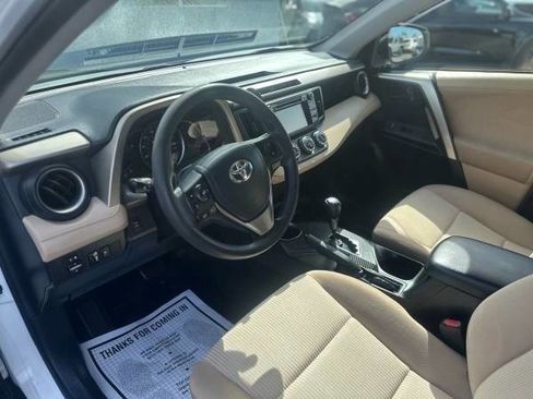 Used 2013 Toyota RAV4 LE image 9