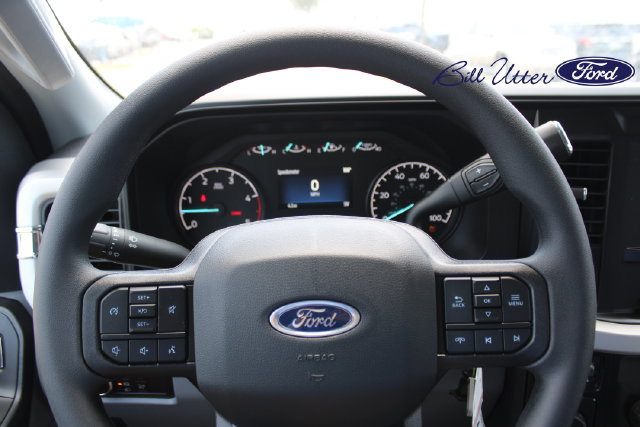 New 2026 Ford F250 XL w/ Camper Package RWD image 15
