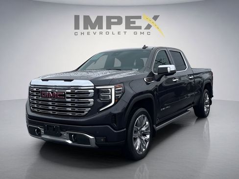 Used 2023 GMC Sierra 1500 Denali w/ Denali Reserve Package AWD/4WD image 1