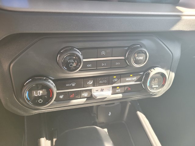 Certified 2025 Ford Bronco Outer Banks AWD/4WD image 24