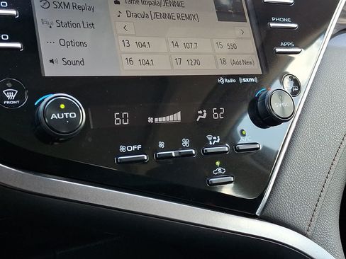 Certified 2018 Toyota Camry XLE w/ Audio Package FWD image 20
