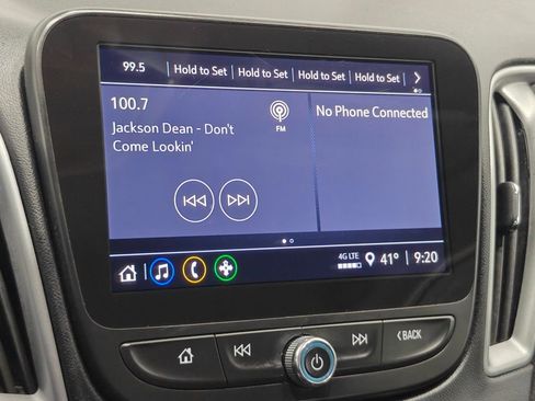 Used 2023 Chevrolet Malibu LS FWD image 28