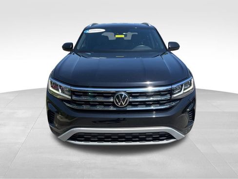 Used 2022 Volkswagen Atlas Cross Sport SE FWD image 3