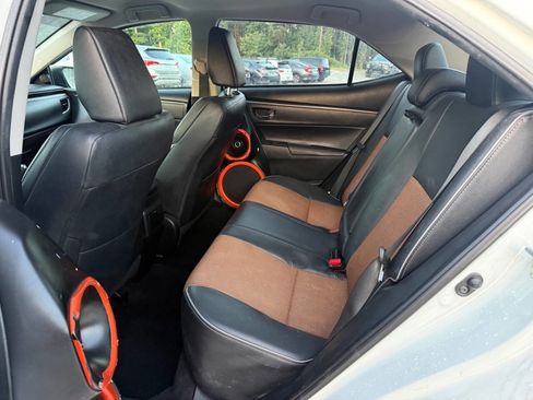 Used 2015 Toyota Corolla S FWD image 17
