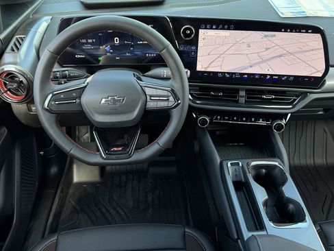 New 2026 Chevrolet Equinox EV RS FWD image 10