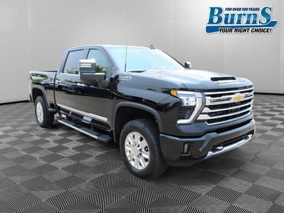 New 2025 Chevrolet Silverado 2500 High Country w/ Technology Package