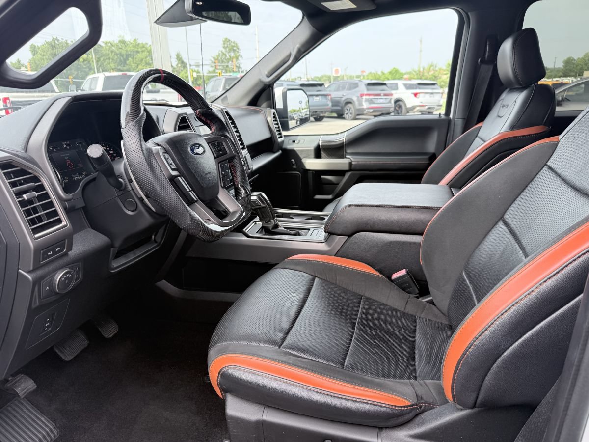 Used 2018 Ford F150 Raptor w/ Equipment Group 802A Luxury AWD/4WD image 10