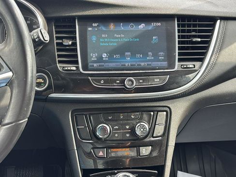 Used 2020 Buick Encore Preferred w/ Safety Package image 31