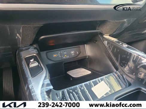 New 2026 Kia Sorento EX FWD image 30