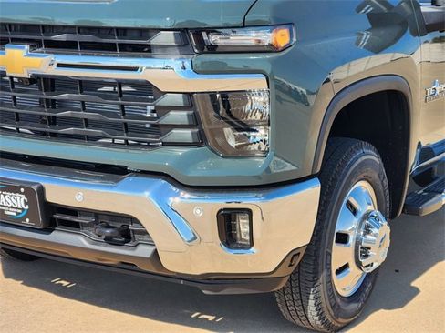 New 2026 Chevrolet Silverado 3500 LT w/ Texas Edition image 7