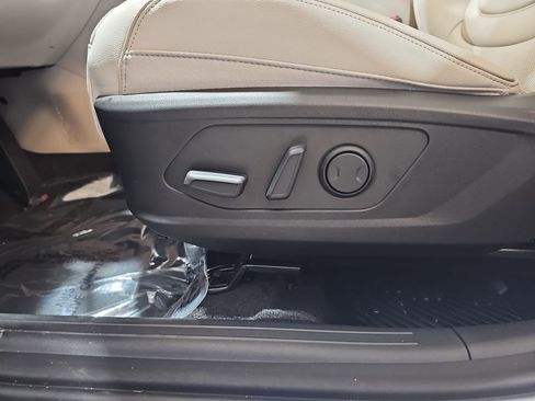 New 2026 Hyundai Tucson Limited image 30