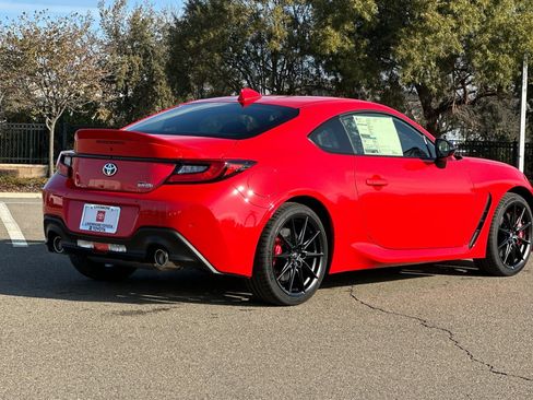 New 2026 Toyota GR86 Premium image 4