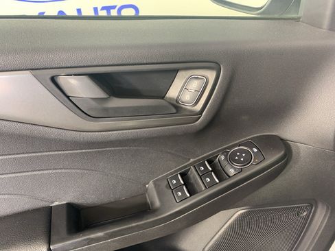 Used 2025 Ford Escape Active FWD image 15