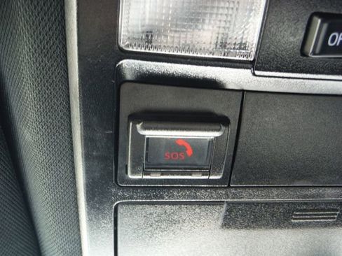 Used 2020 Toyota Tacoma TRD Sport AWD/4WD image 40