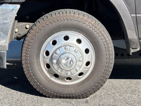 Used 2021 RAM 3500 Laramie image 27