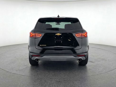 Used 2025 Chevrolet Blazer LT image 7