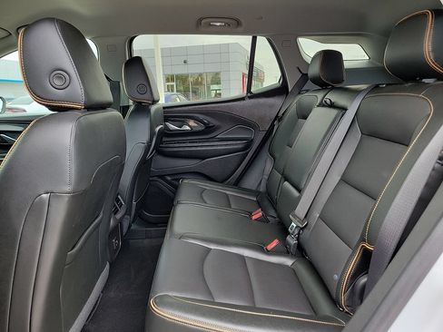 Used 2024 GMC Terrain AT4 w/ Tech Package AWD/4WD image 19