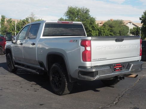 Used 2020 Chevrolet Silverado 2500 LT w/ Convenience Package image 7