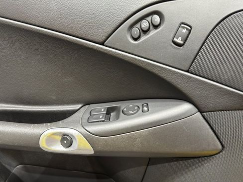 Used 2006 Chevrolet Corvette Coupe w/ Preferred Equipment Group image 30