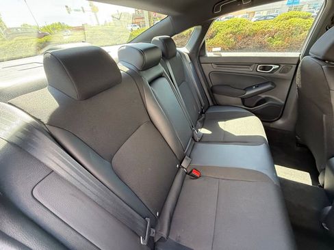 Used 2025 Honda Civic Sport image 28