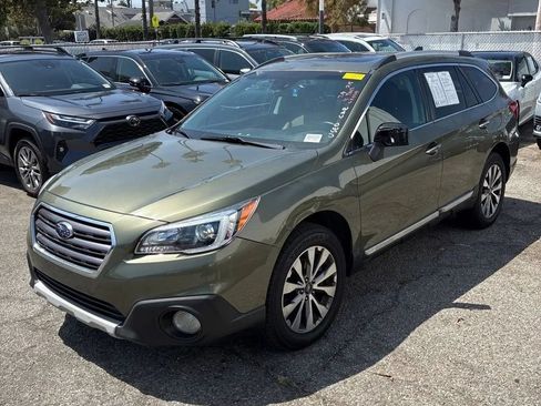 Used 2017 Subaru Outback 3.6R Touring AWD/4WD image 1