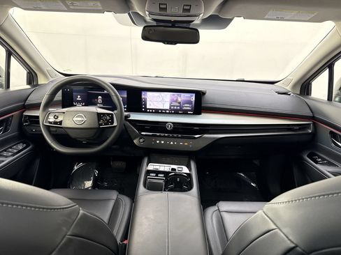 Certified 2025 Nissan Murano SL AWD/4WD image 26