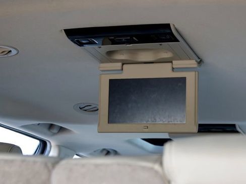 Used 2018 GMC Yukon XL Denali w/ Denali Ultimate Package image 35