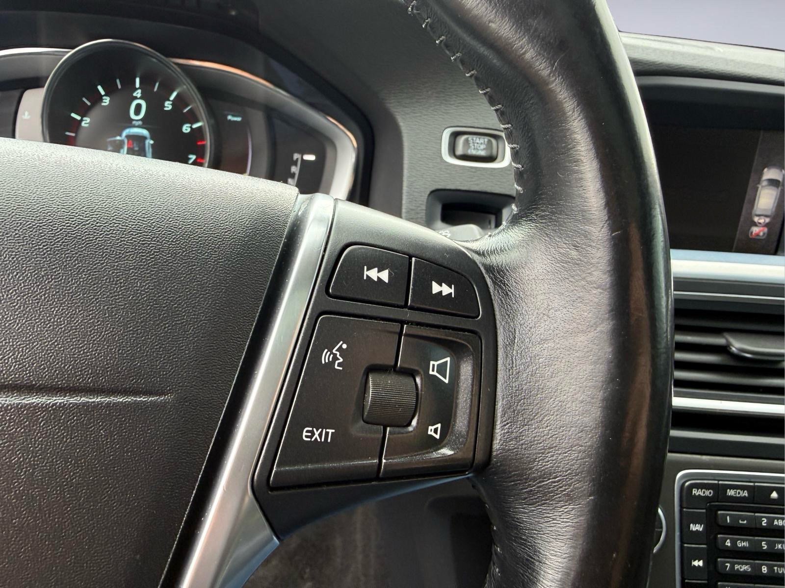 Used 2015 Volvo S60 T5 Platinum FWD image 31