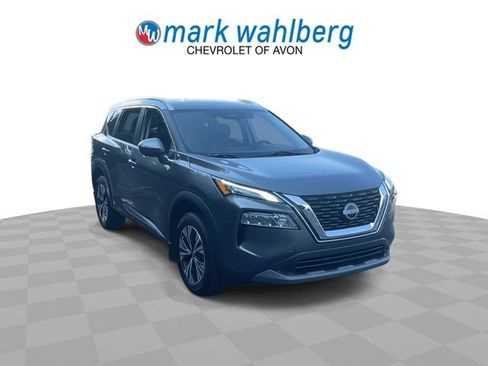 Used 2023 Nissan Rogue SV w/ SV Premium B Package AWD/4WD image 2