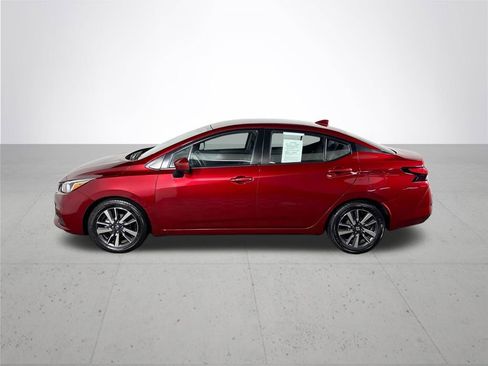 Used 2021 Nissan Versa SV FWD image 9