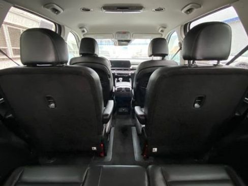 Used 2023 Kia Telluride S image 28