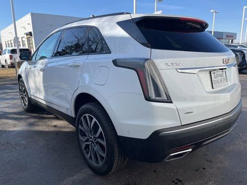 Used 2023 Cadillac XT5 Sportv w/ Technology Package image 4