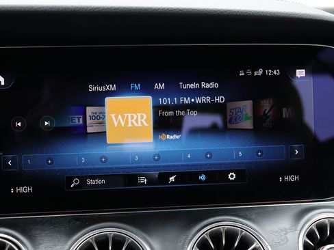 Used 2023 Mercedes-Benz E 450 Coupe image 23