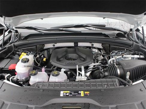 New 2024 Jeep Grand Cherokee Limited 4xe w/ Luxury Tech Group II image 24