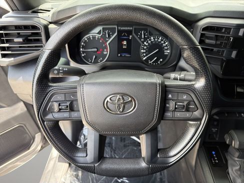 Used 2025 Toyota Tundra SR w/ SR Tow Package AWD/4WD image 27