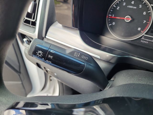 Used 2023 Kia Sorento LX FWD image 26