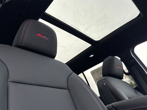 New 2026 Chevrolet Traverse Z71 image 18